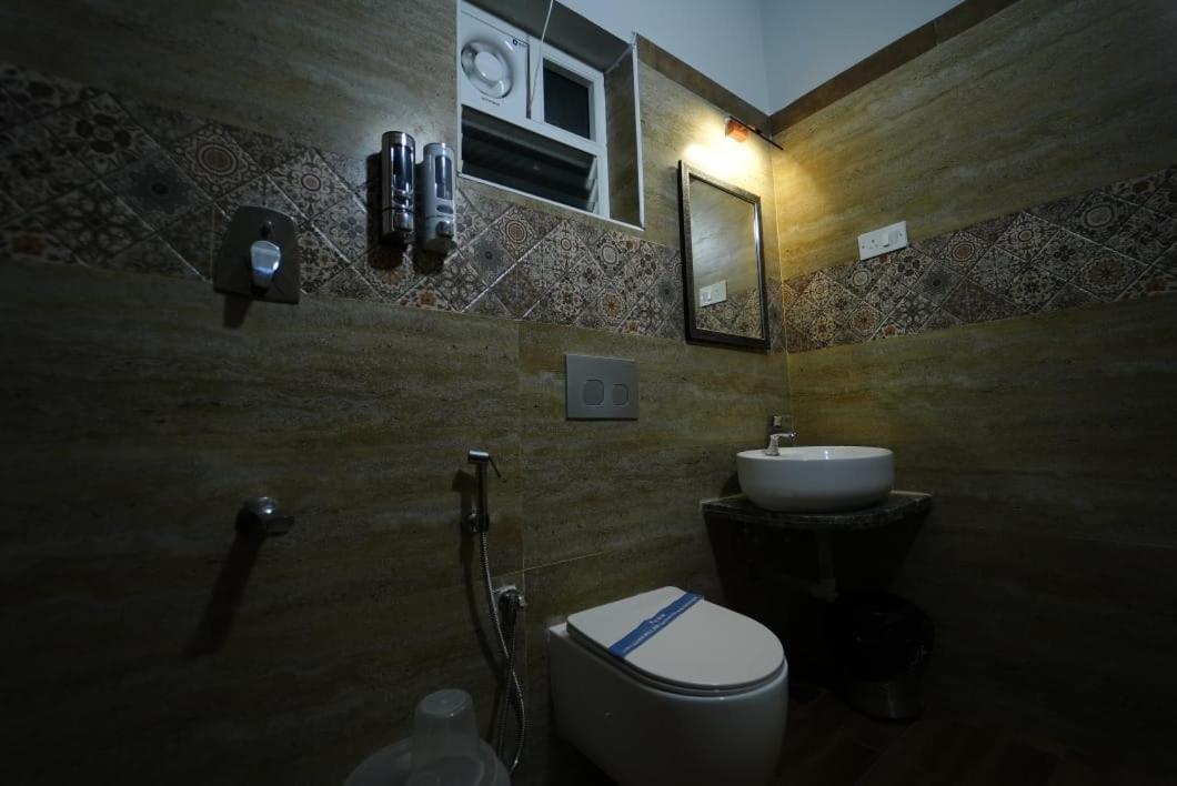 Hotel Peppers Йеркод Экстерьер фото