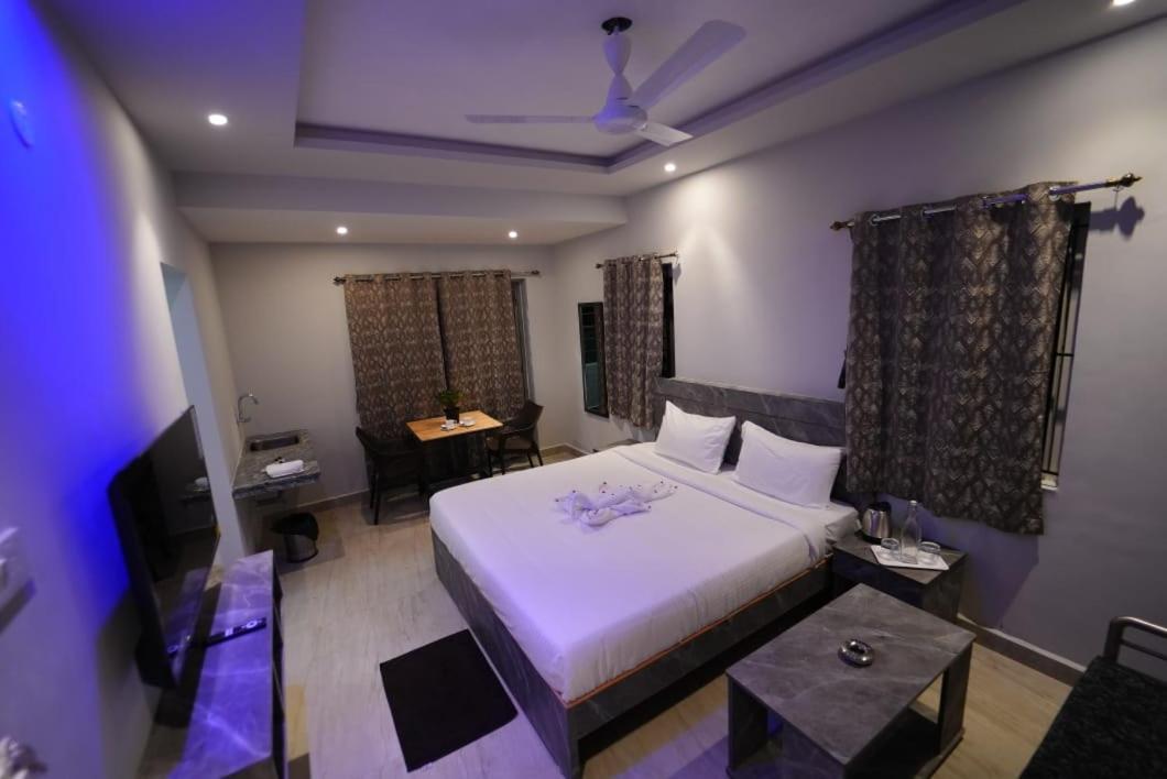 Hotel Peppers Йеркод Экстерьер фото